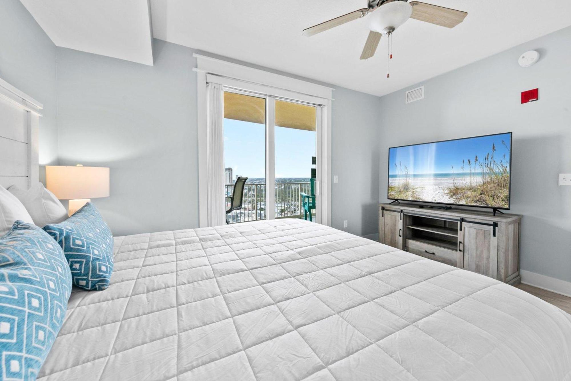 Calypso 3-1612 Apartment *